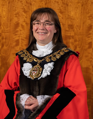 Councillor Caroline Makinson, Mayor of Barnsley